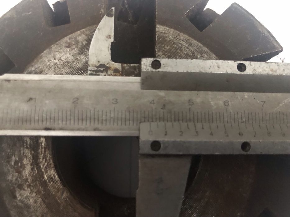 Продам токарный инструмент інструмент для токарного станку