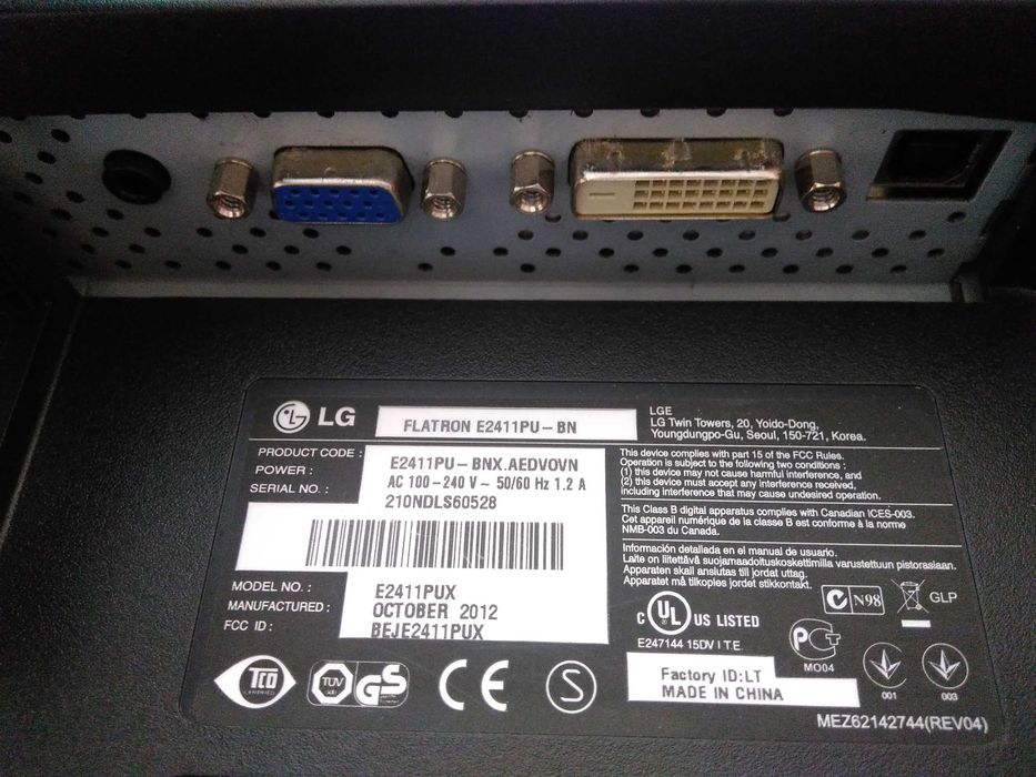 Монітор ПК  LG 24"