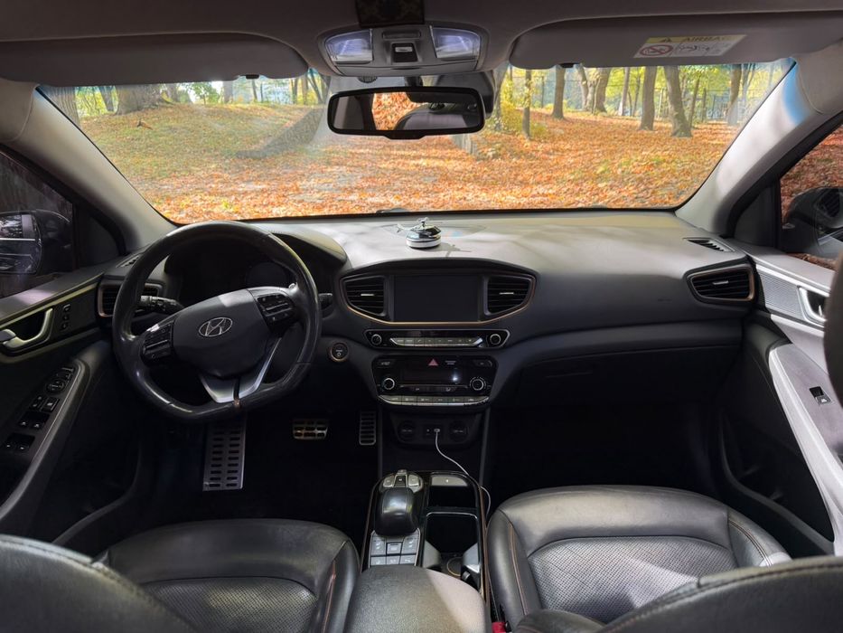 Hyundai ioniq electric