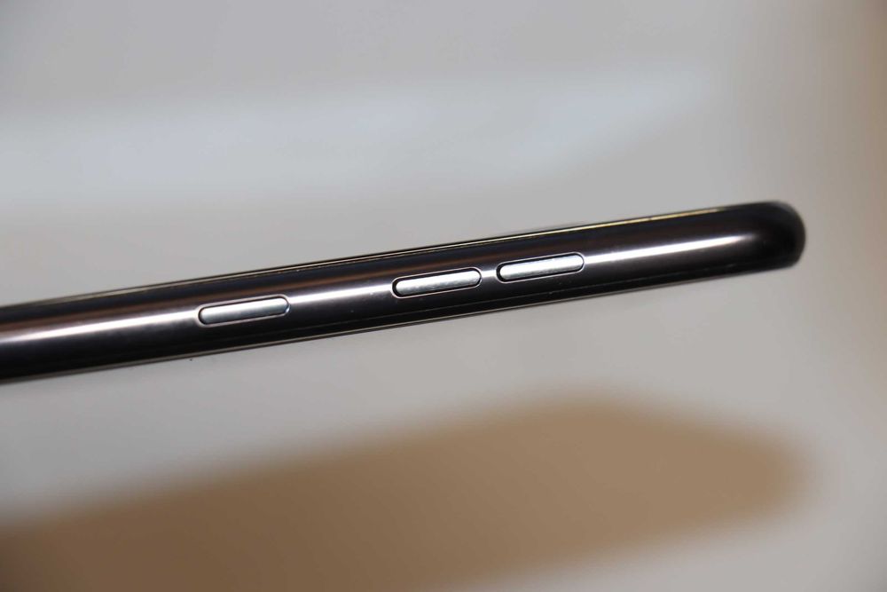 LG G8S ThinQ 6/128Gb Mirror Teal (LMG810EAW)