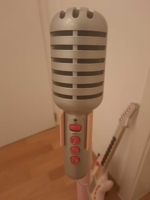 Guitarra de criança- Rock star guitar