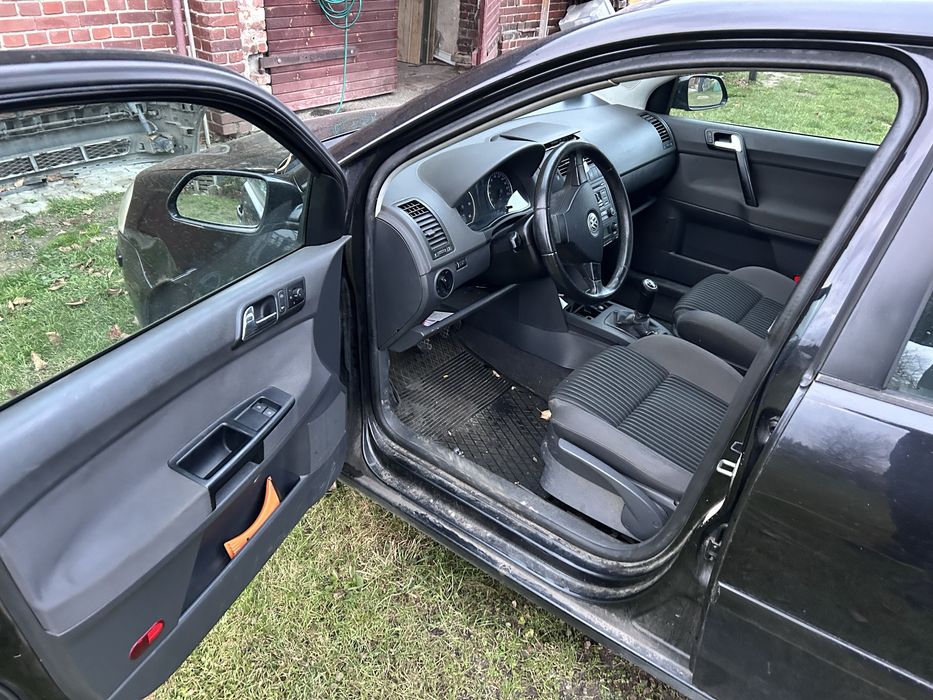 Vw polo IV  9n 1.4 tdi 2005 czarny