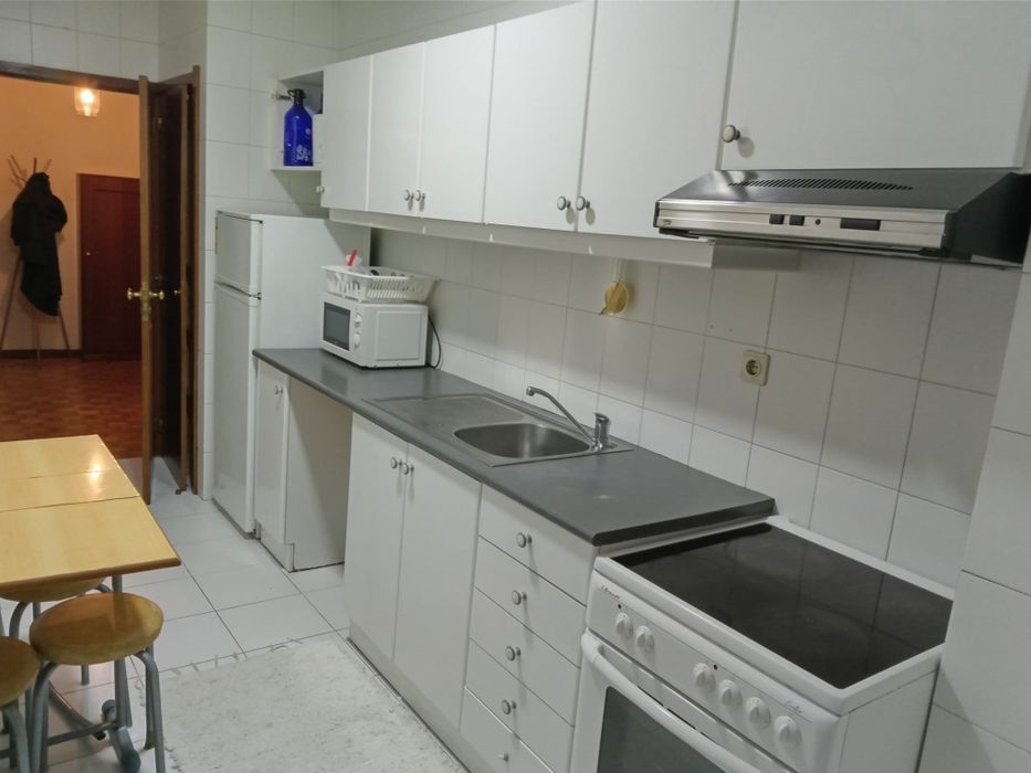 Quarto individual / duplo no polo universitário