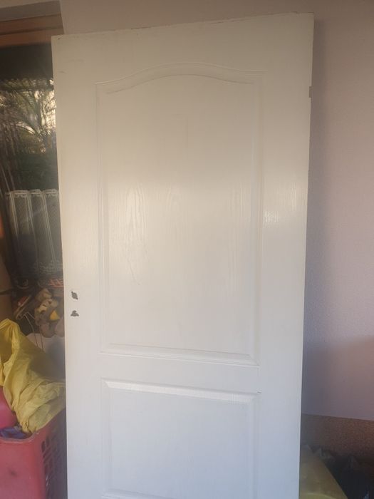 Drzwi białe używane