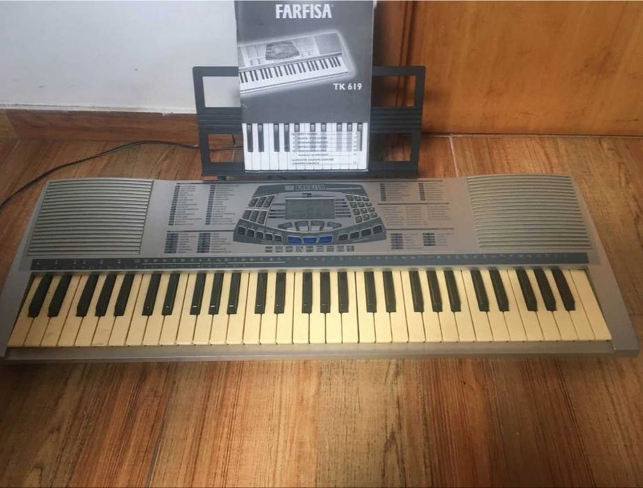 teclado farfisa para venda com manual de instrução incluso
