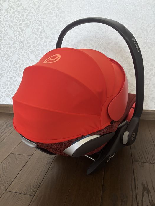 Автокрісло Cybex Cloud Z+ plus Autumn Gold burnt Red червоний колір