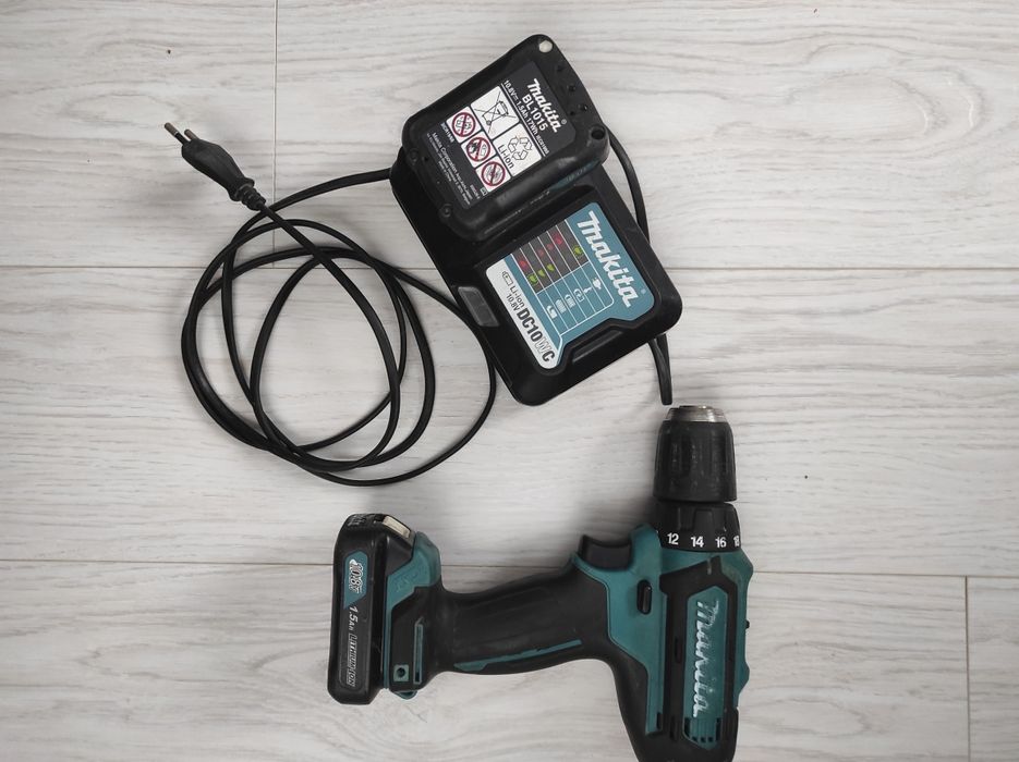 Акумуляторний дриль - шурупокрут Makitta