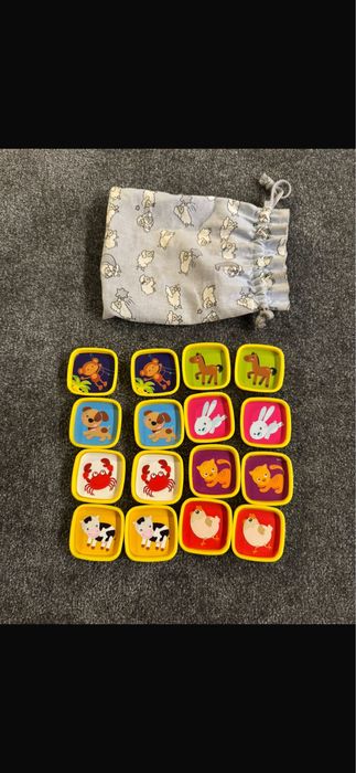 1 jogo memória+ 1 dominó madeira + 5 livros pintar novos 2-6anos