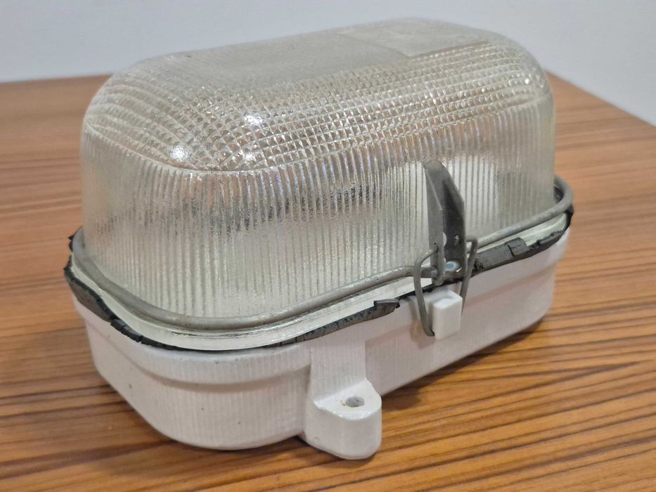 Lampa OPKZ-60 PRL