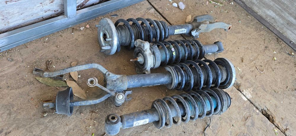 Suspensão completa e original Alfa Romeo 159