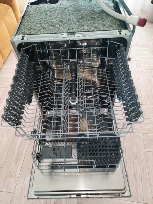 Продам посудомийку