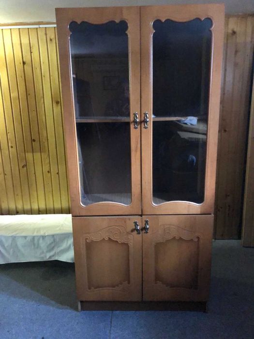 стінка  Либідь    хороший  стан