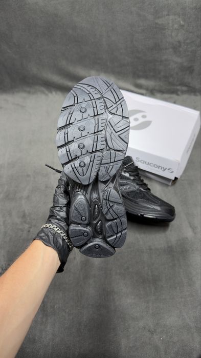 Saucony pro grind omni 9 - tamanho 41