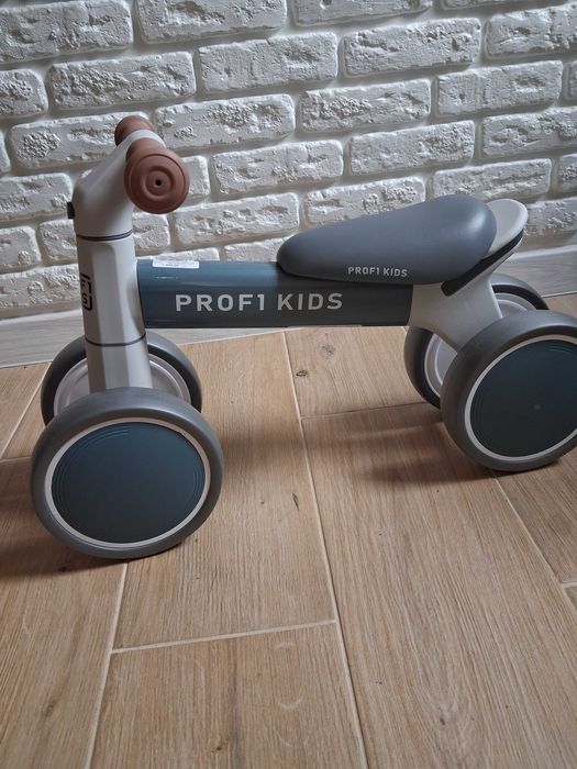 Дитячий біговел Profi Kids