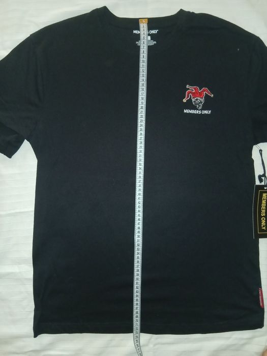 Футболка чоловіча оригінал members only з аплікацією.