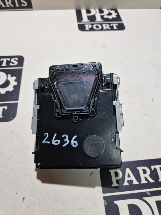 Камера на лобовое стекло лобове скло Audi A4 B9 2021 2022 2023