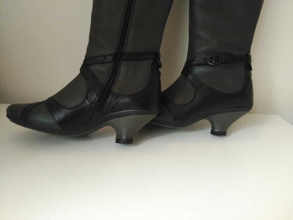 Botas Fly London 35