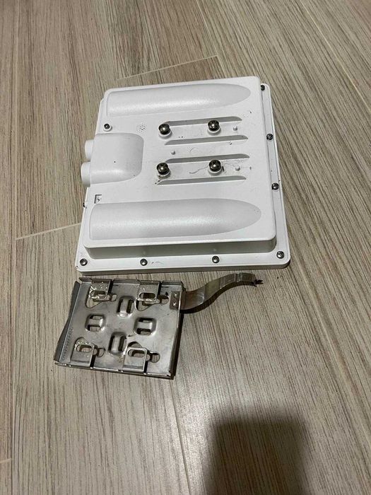 Wireless AC1200 Outdoor PoE Access Point DAP-3662
