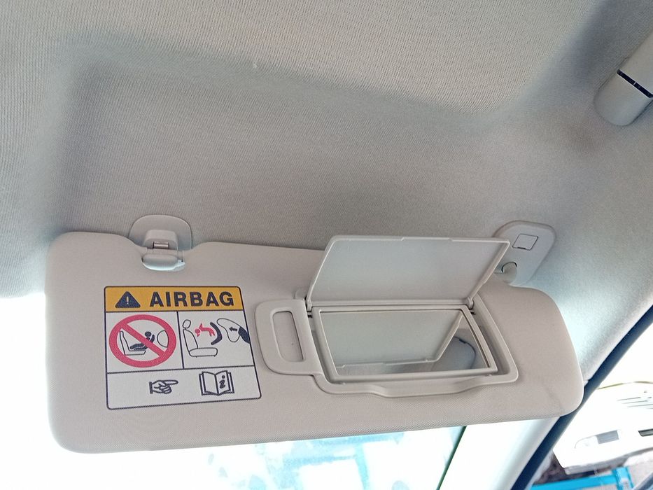 Pála de sol direita DACIA Sandero III