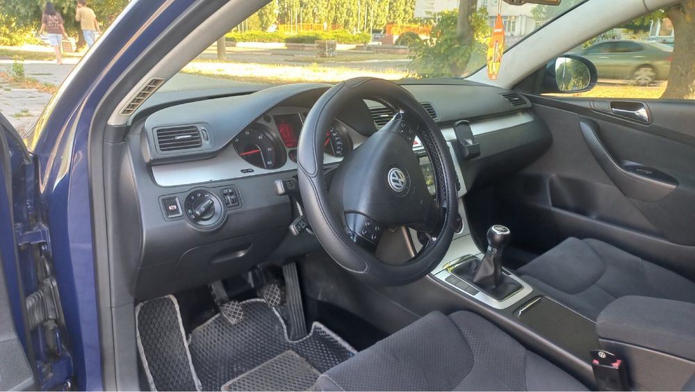 Продається  PASSAT B6