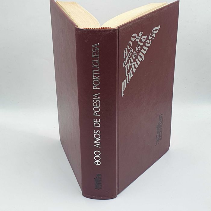 Livro Ref-PAR3 - O. Neves, S. Ferreira - 800 Anos de Poesia Portuguesa