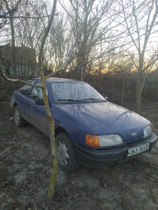 Продам форд сієра 2.0 на ходу