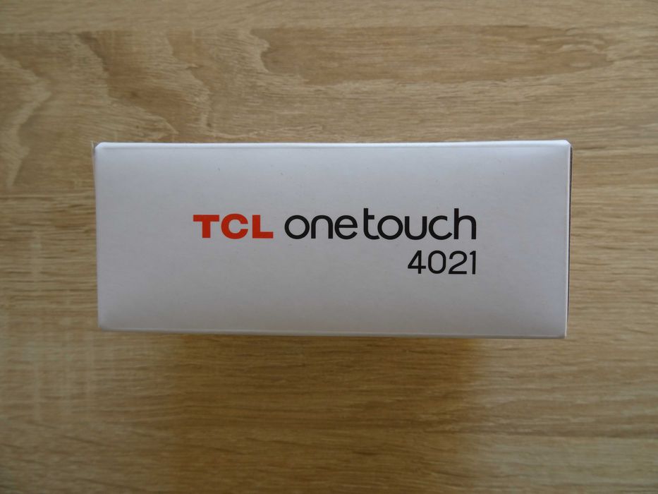 Telefon TCL 4021