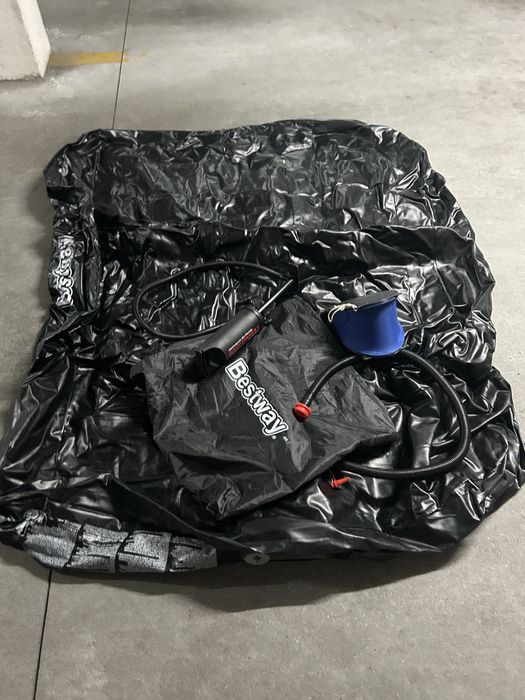 Vendo colchão de casal . marca Bestwsy com bonba incluida