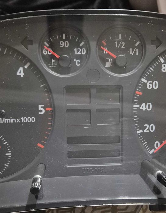 Licznik Zegary AUDI A4 B5 (95-01r.) 1,9 TDI Automat 110 KM Oryginalny