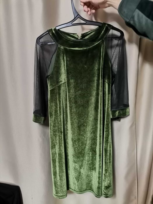 Сукня жіноча святкова