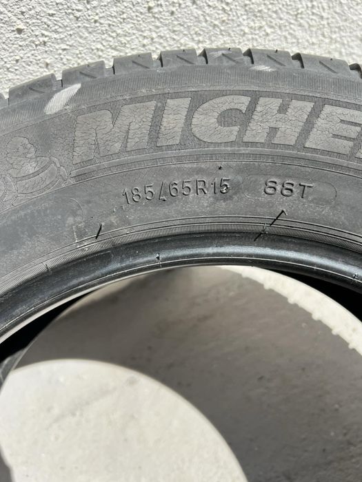 185/65/15 Michelin 2 pneus