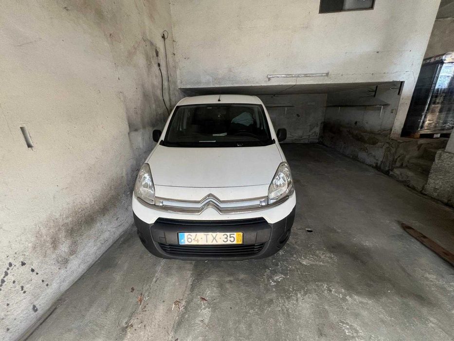 Procura um carro em perfeito estado de circulação, para seu negocio !!!