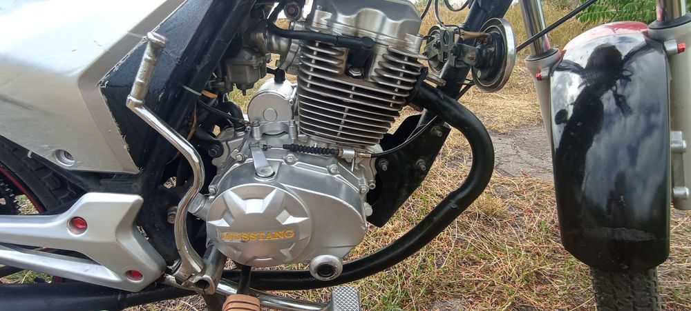 Продам мустан мт150-7 в хорошем состоянии