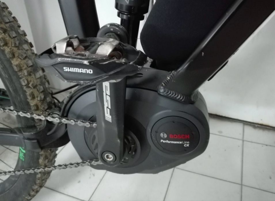 Bicleta eletrica Cube Stereo