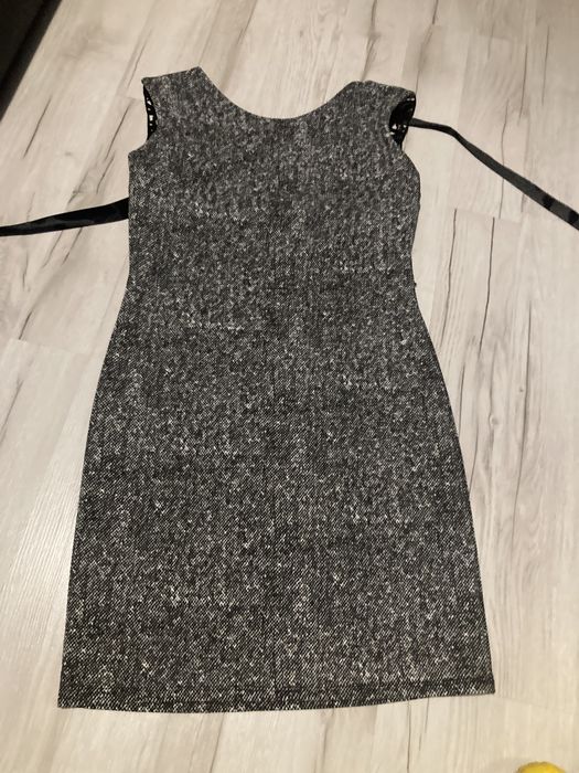 Mini szara sukienka S