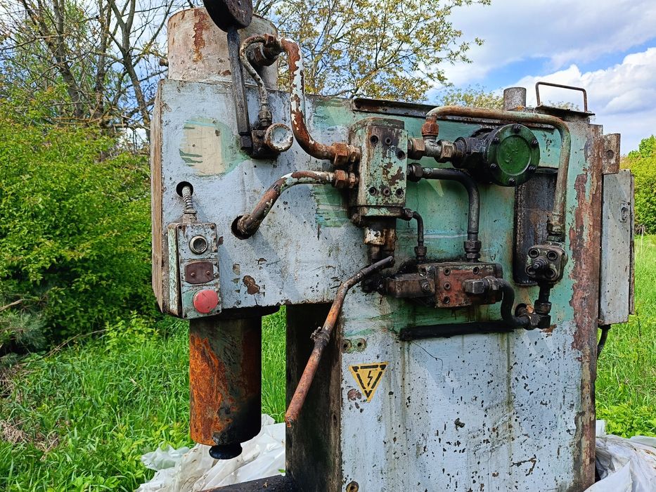 Продам ПРЕС  повністю робочий 380w