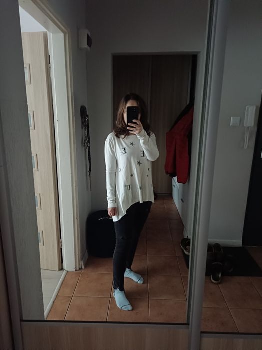 Kremowa bluzka z nadrukiem, sweterkowa, rozmiar L / XL