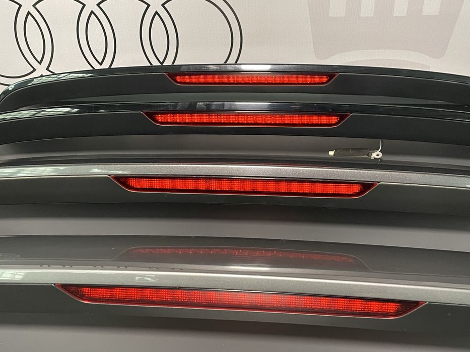 Спойлер Audi Q7 4L Ауді Ку7 Кю7 Багажника 3-й Стоп Ляди Розборка Шрот