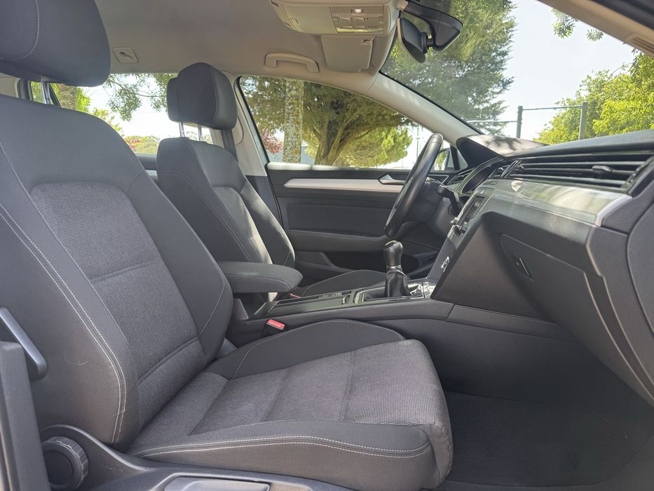 Volkswagen Passat Variant 2.0 TDi 150CV - Nacional - 18 Meses de Garantia