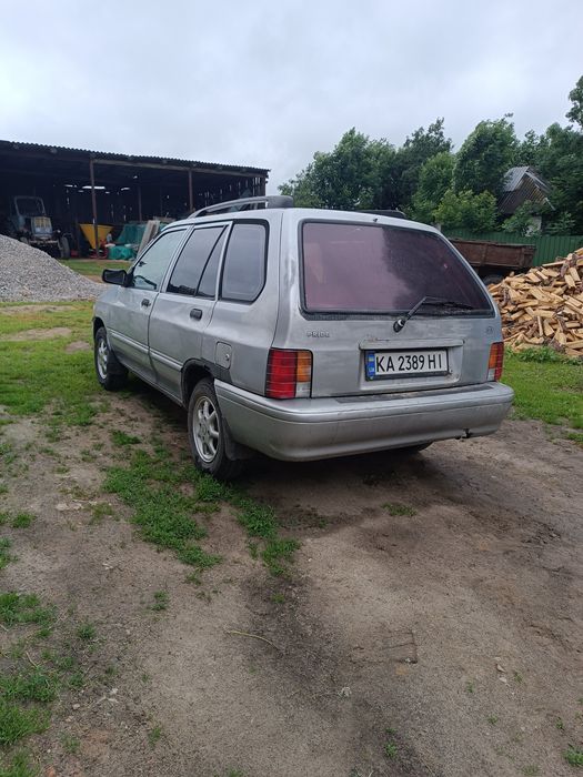 Продам автомобіль Киа