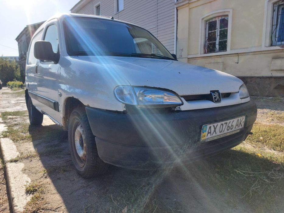 Продам Peugeot Partner 2002г