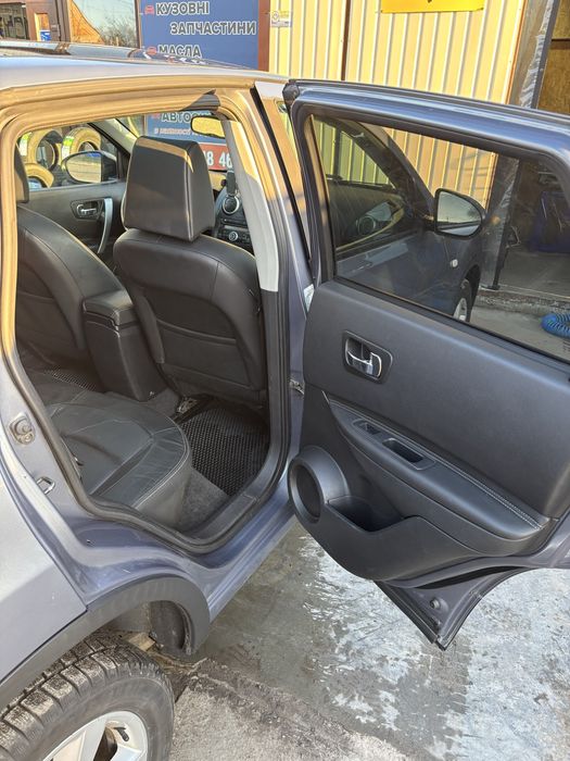 NISSAN Qashqai 2.0 110kW