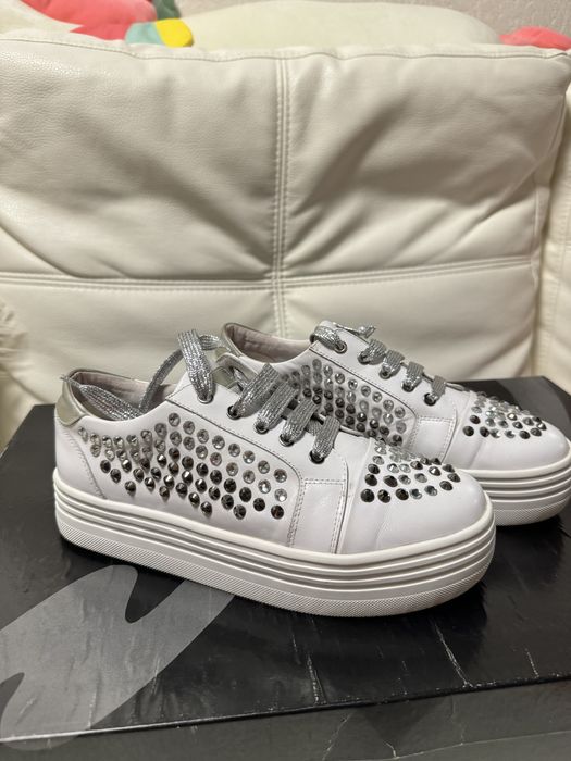 Кеды кожанные 40 размер