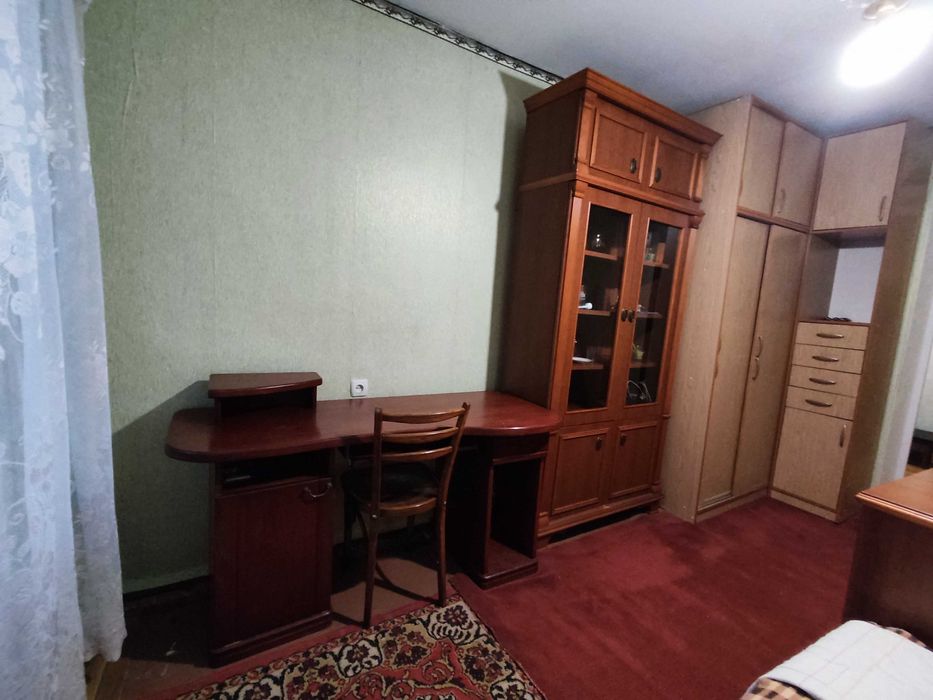 2к центр, цегла, не кутова, сер. поверх, розді кімнати!