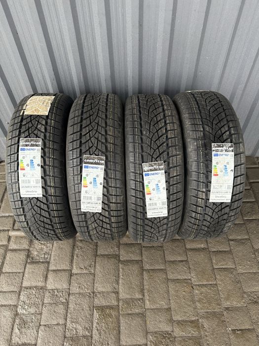 Шини R-18; 225/60; Goodyear;