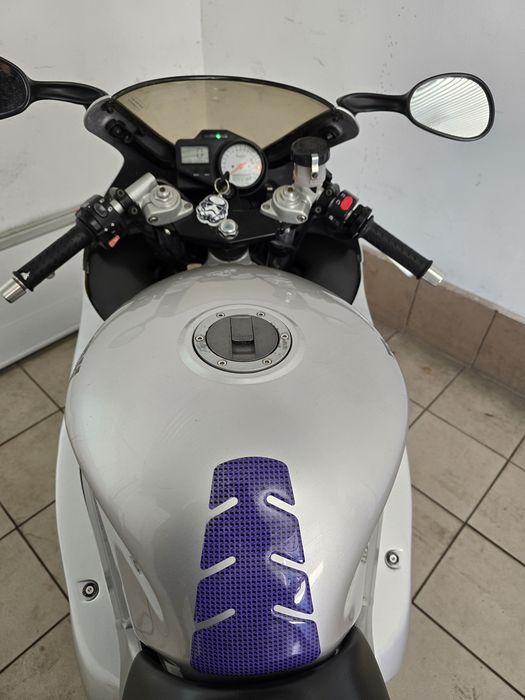 Triumph TT600 rok 2004