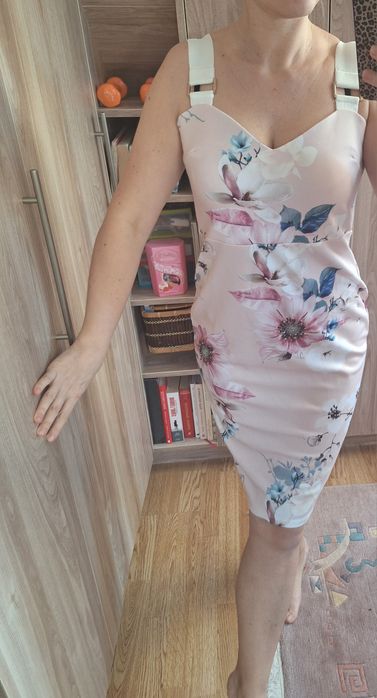 Sukienka letnia Lipsy London rozm.40