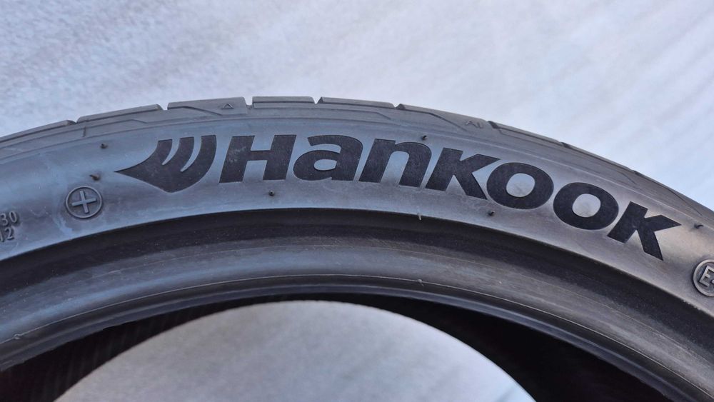 Opony Letnie 235/35/19 Hankook 4szt 2021r 6,5mm