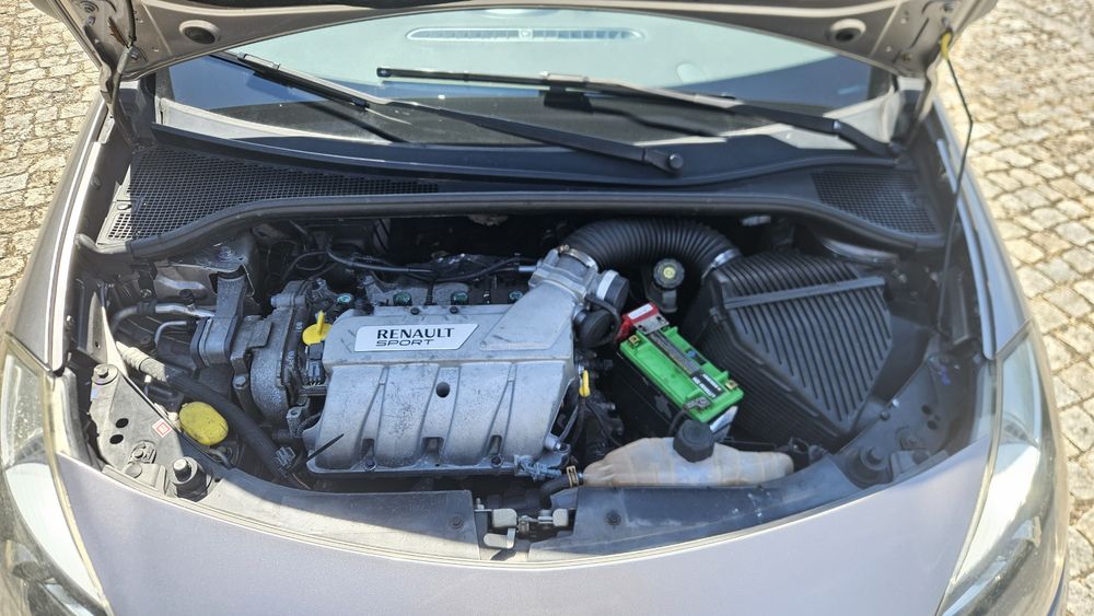 Renault Clio 2.0 RS Sport Nacional