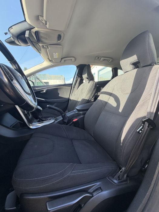 Volvo V40 D3 R-Design 2.0